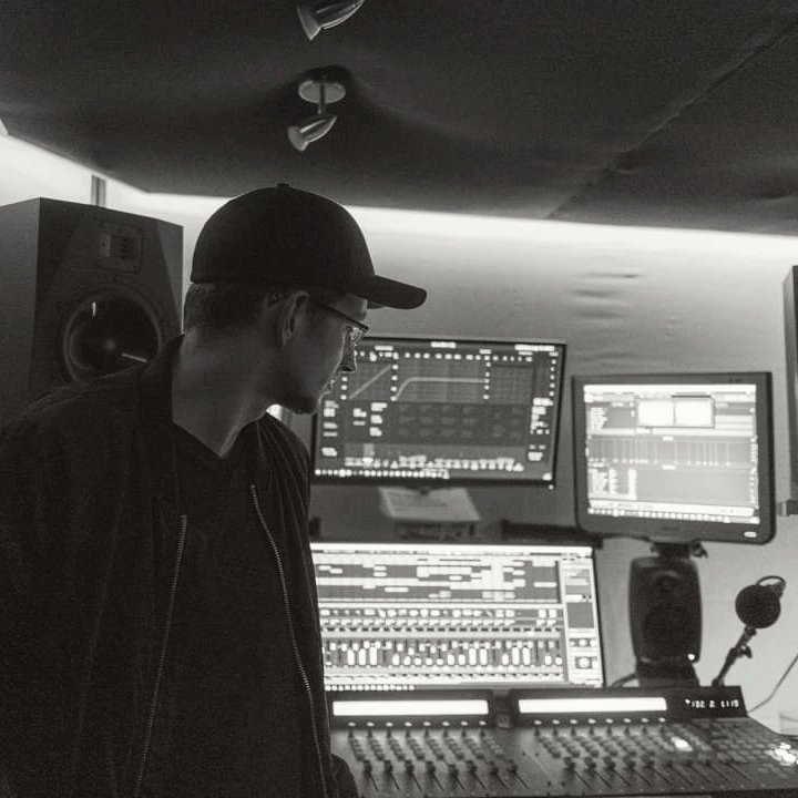 Beat Bunker | Laylo